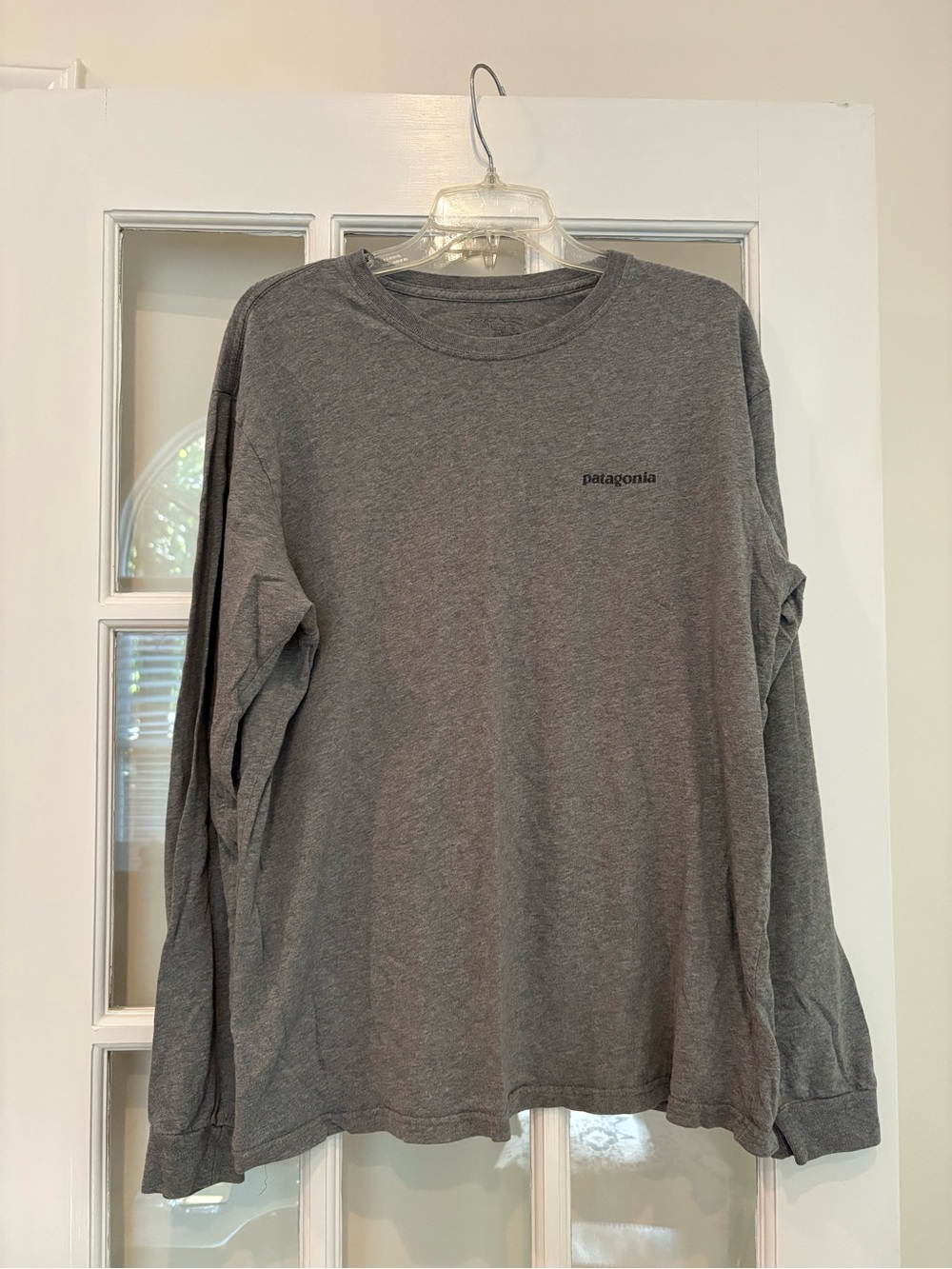 Patagonia Men's Long-Sleeve Crew Neck Shirt - Gray